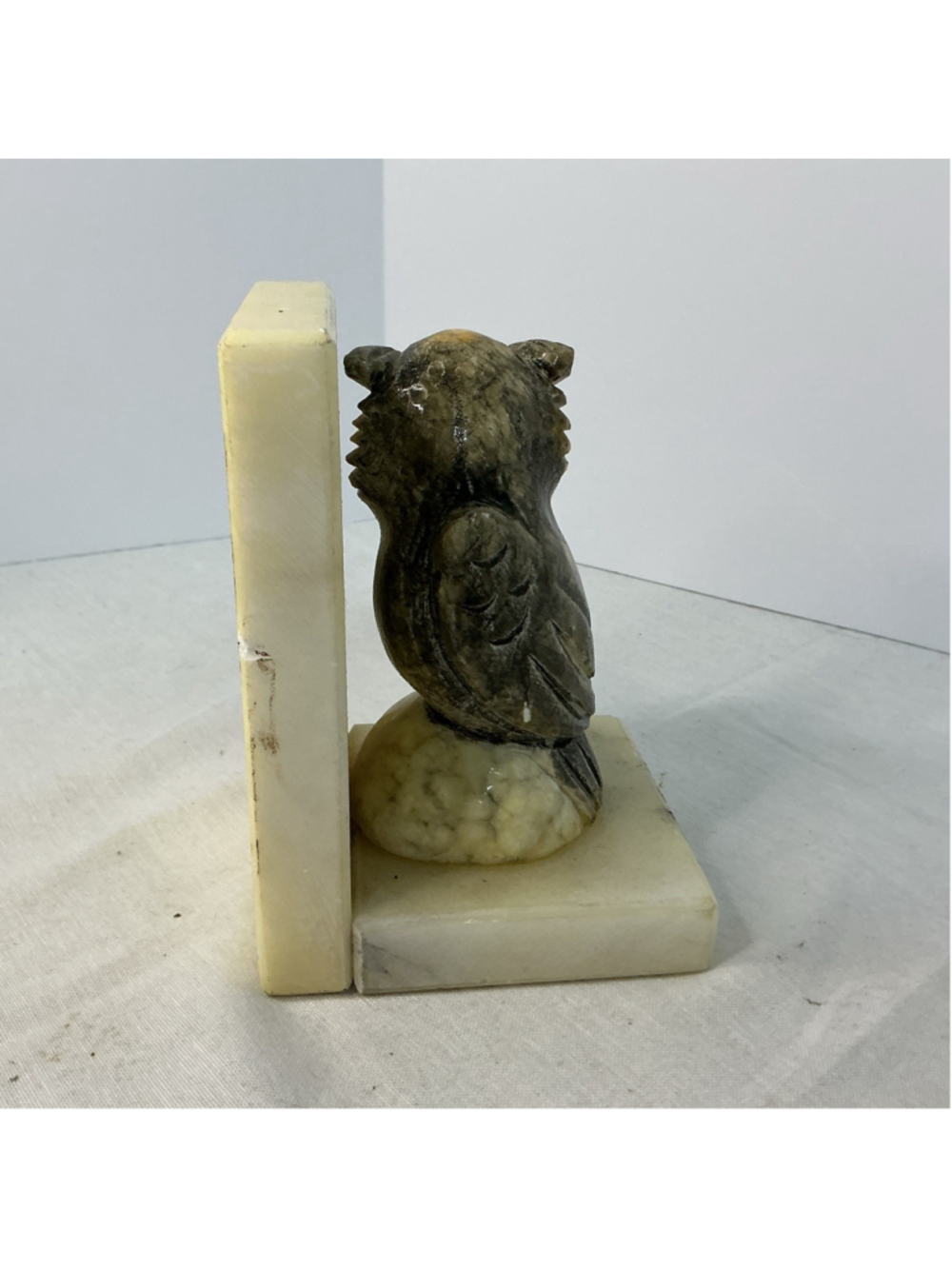 Vintage Owl Single Bookend Stone 5.5in tall - Picture 4 of 4